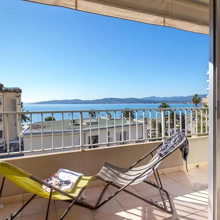 شقة Climatise 2 Pers Proche Et Commerces Avec Balcon Et Wifi A Saint-raphael - Fr-1-466a-28