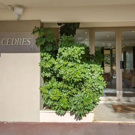 Climatise 2 Pers Proche Et Commerces Avec Balcon Et Wifi A Saint-raphael - Fr-1-466a-28 * Saint-Raphaël